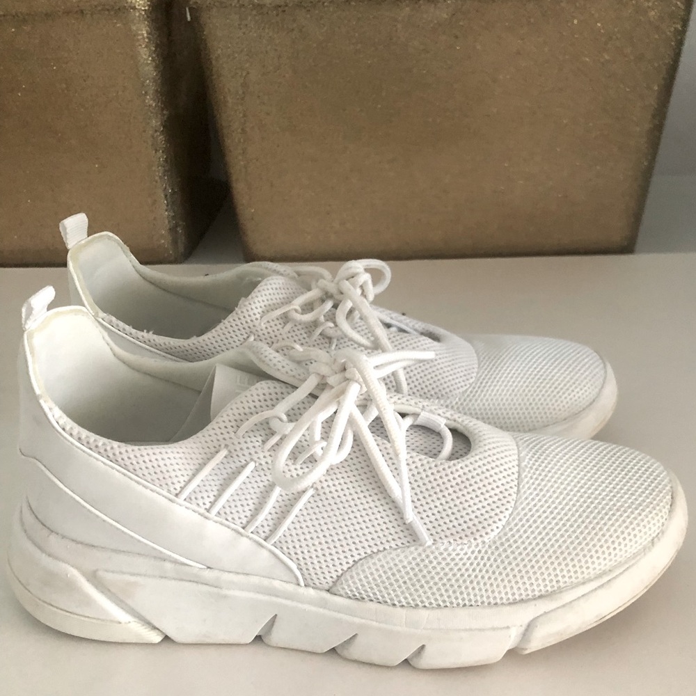 Kendall & Kylie White Mesh Sneakers